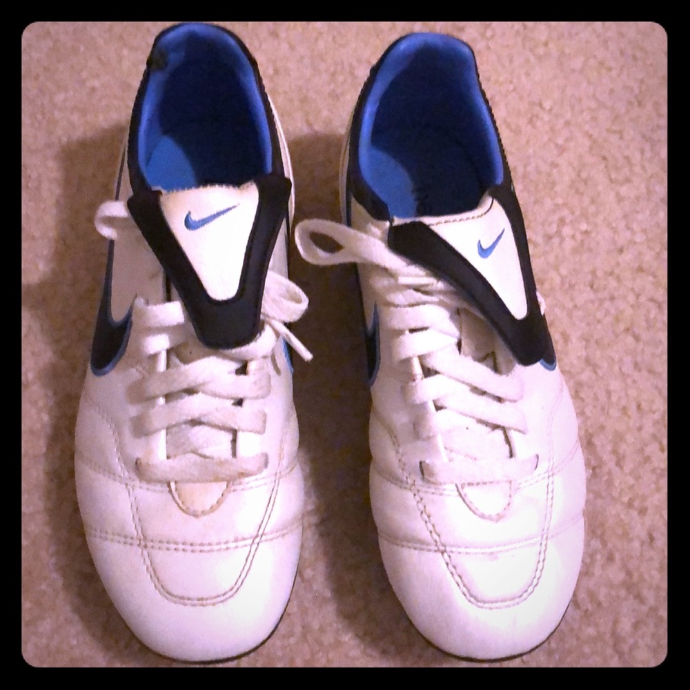 ❌❌SOLD❌❌Nike tiempo cleats